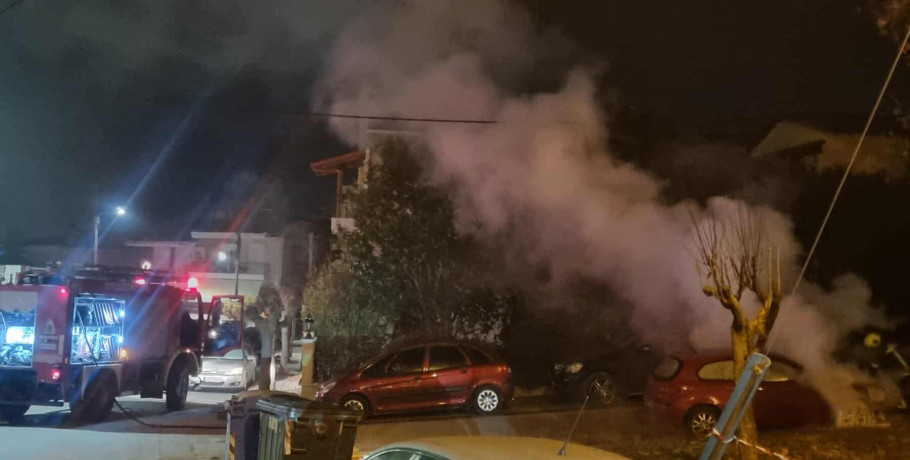 Γιαννιτσά: Αυτοκίνητο στις φλόγες κοντά στην περιοχή των Σφαγείων (φώτος)