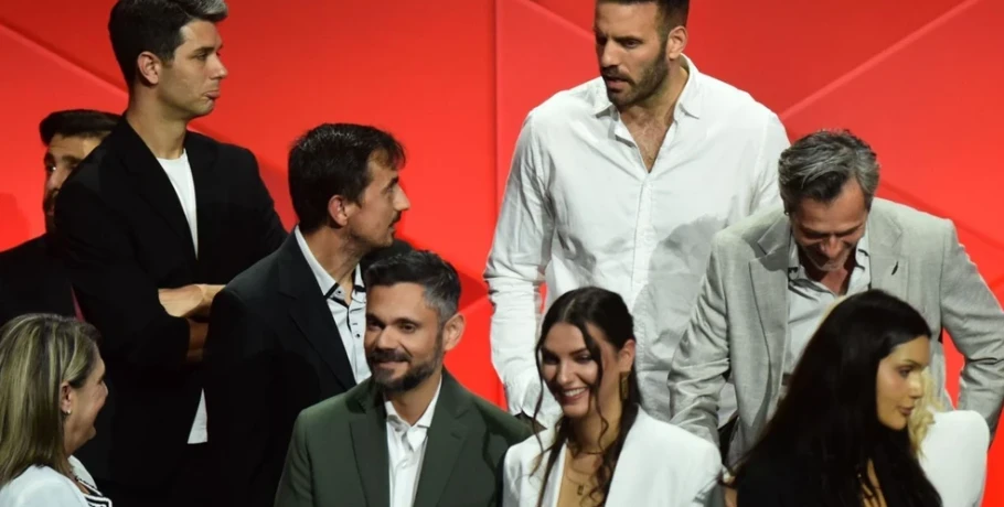 Αναταραχή στον ΣΥΡΙΖΑ μετά τις γροθιές του Νίκου Παππά- Φυγαδεύτηκε για να αποφύγει το αυτόφωρο