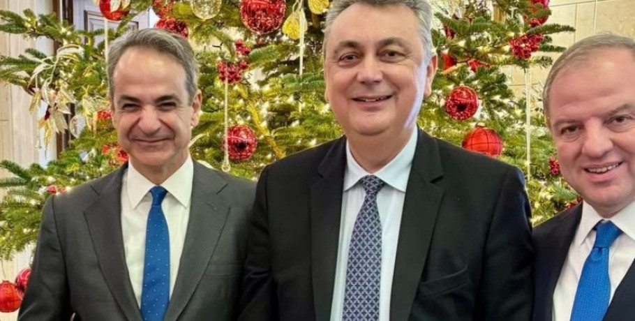 Διονύσης Σταμενίτης από το Μέγαρο Μαξίμου: «Σταθερά δίπλα στον Κυριάκο Μητσοτάκη»