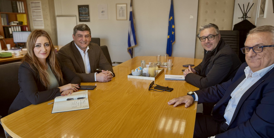 Συνάντηση του Δημάρχου Πέλλας με τον Γενικό Γραμματέα Επενδύσεων και ΕΣΠΑ του Υπουργείου Οικονομικών