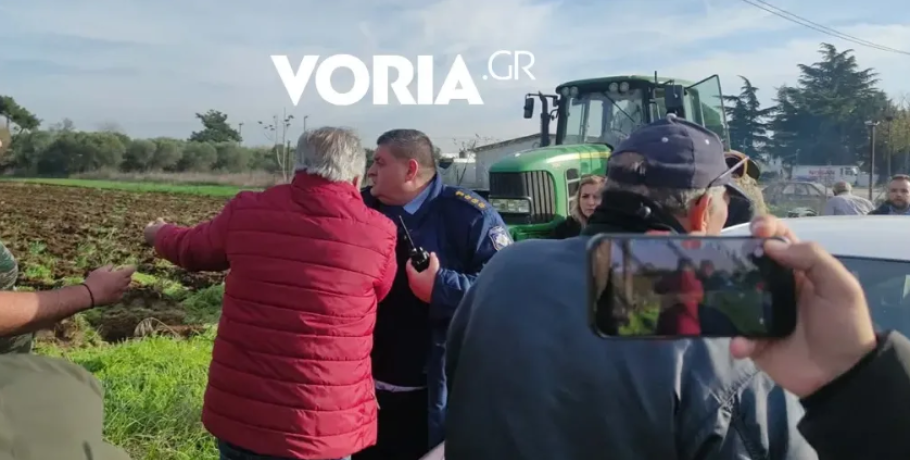 Στο νοσοκομείο αγρότης μετά από ένταση με αστυνομικό στα Πράσινα Φανάρια [βίντεο]