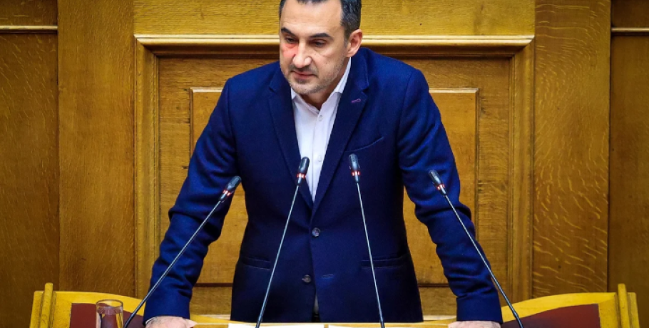 Αλ. Χαρίτσης: «Ποιους θα βάλετε στα φέρετρα με τις σημαίες κ. Δένδια;»