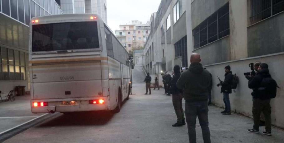 ΟΠΕΚΕΠΕ: H 72χρονη με έσοδα 920.000 ευρώ και οι αγρότες… σπάνιων φυτών – Νέες αποκαλύψεις