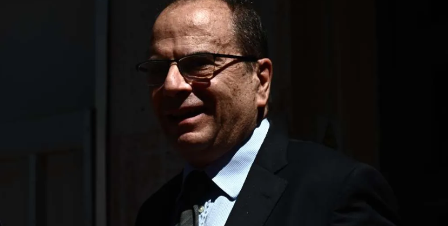 Ράμμος για Φλώρινα: Θα τραγουδάμε ό,τι θέλουμε σε όποια γλώσσα θέλουμε