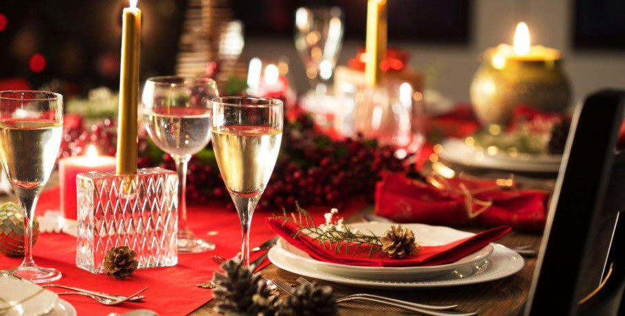 Χριστουγεννιάτικη αγορά: Πόσο θα κοστίσει φέτος το εορταστικό τραπέζι – Οι τιμές αναλυτικά (πίνακες)