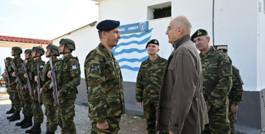 Δένδιας από Σάμο: Η Ελλάδα απολύτως αποφασισμένη να υπερασπίσει την κυριαρχία της και τα κυριαρχικά της δικαιώματα