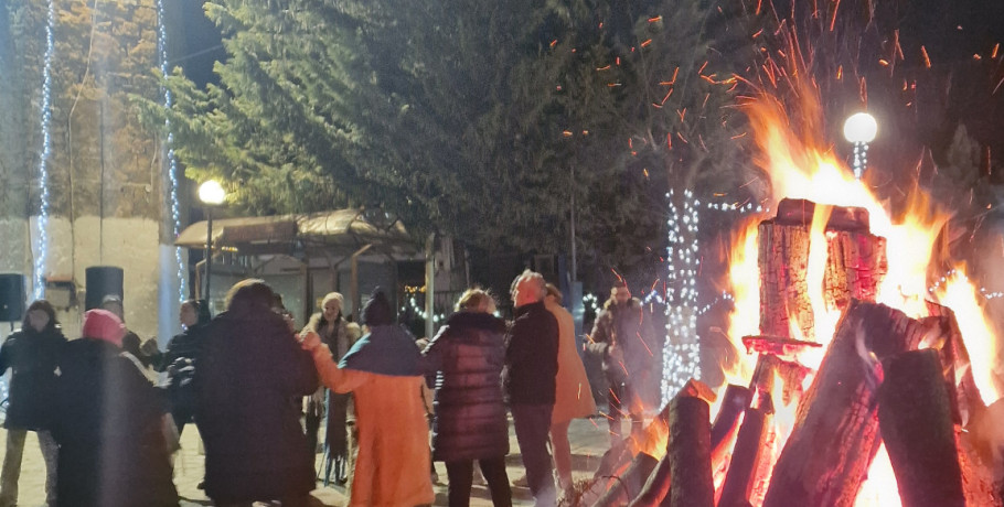 Αναβίωσε το έθιμο της Σούρβας στον Αρχάγγελο Αλμωπίας