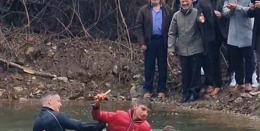 Με πίστη και παράδοση ο Αγιασμός των Υδάτων στον Αρχάγγελο Αλμωπίας