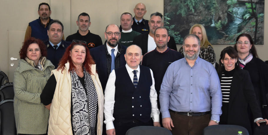 Δήμος Νάουσας: Ενεργό ενδιαφέρον για τα αδέσποτα και έμφαση στη συνεργασία με την Πολιτεία