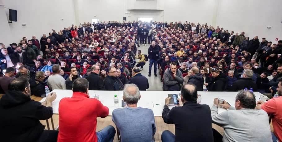 Ποιοι αγρότες θα πάνε τελικά στο Μαξίμου και ποιοι όχι – Στις 15:00 το κρίσιμο τετ α τετ με τον Κυριάκο Μητσοτάκη