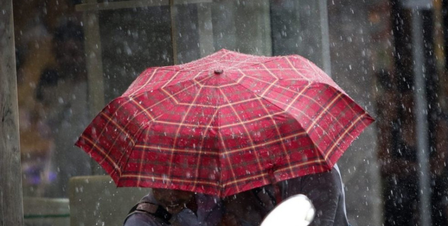 Ο καιρός της Πέμπτης (8/1): Βροχές και καταιγίδες