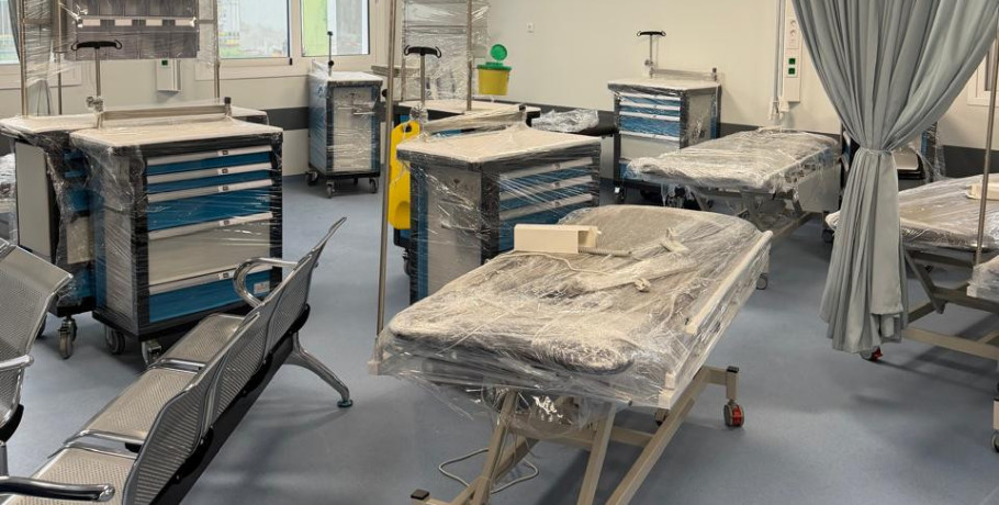 Επισκέψεις Λάκη Βασιλειάδη σε Νοσοκομείο Γιαννιτσών και ΕΚΑΒ: Συνεχίζονται αμείωτα τα έργα, σημαντική η αναβάθμιση που γίνεται