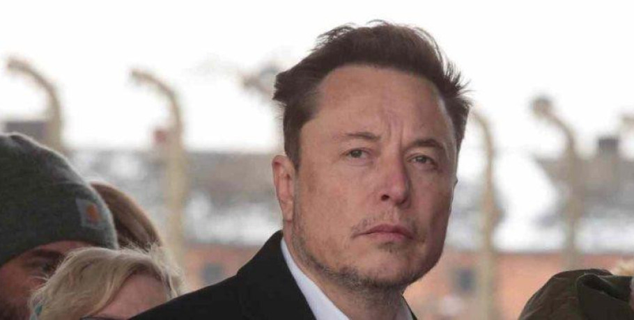 «Ο Μασκ προειδοποιεί για μεγάλη εισβολή στη Γη το 2040: «Θα είναι περισσότεροι από τους ανθρώπους»»