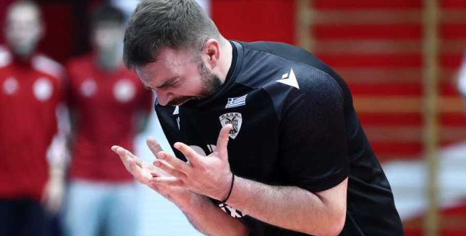 Ένα πάρτι λαθών και πάρτι πάθους