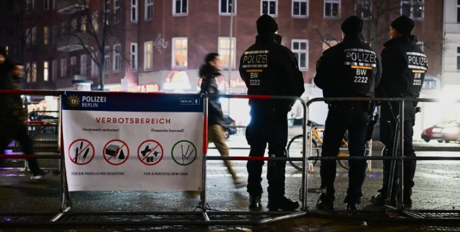 Στο «σκοτάδι» χιλιάδες νοικοκυριά στο Βερολίνο - Υποψίες για εμπρησμό