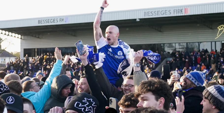 Μόνο στην Αγγλία: Ομάδας 6ης κατηγορίας απέκλεισε την κάτοχο του Κυπέλλου