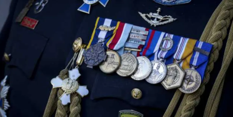 Έκτακτες κρίσεις ανωτάτων αξιωματικών των Ενόπλων Δυνάμεων