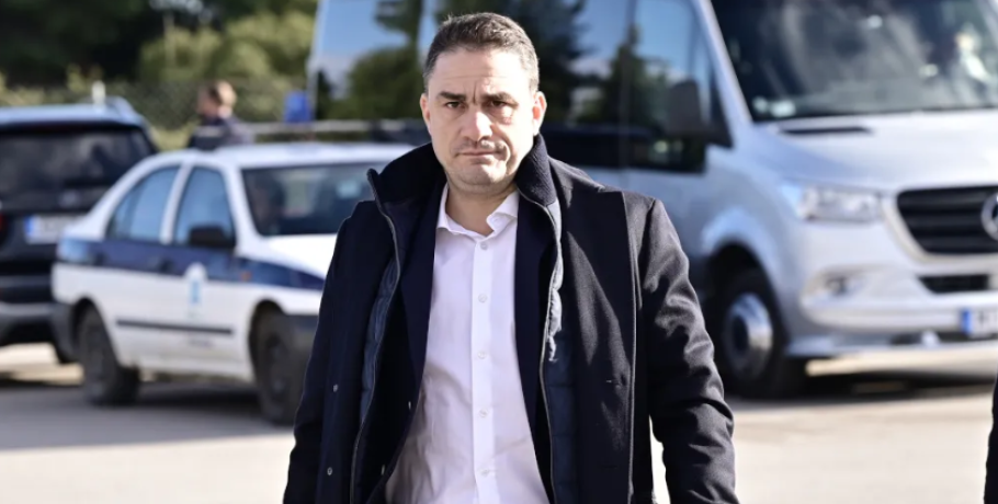 Από το ΠΑΣΟΚ η πρώτη αντίδραση στο μήνυμα Μητσοτάκη