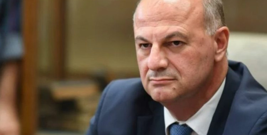 Τσιάρας για βανδαλισμούς τρακτέρ αγροτών που μετείχαν στον διάλογο: Δεν αποτελεί δείγμα δημοκρατίας – Προσχηματικές οι δικαιολογίες για άρνηση του διαλόγου με τον πρωθυπουργό