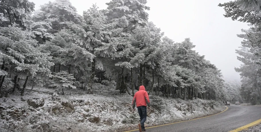 Καιρός: Με πολλές βροχές, καταιγίδες και χιόνια το νέο κύμα κακοκαιρίας - Η πρόγνωση Καλλιάνου, Κολυδά και Καντερέ, στο κάδρο και η Αττική