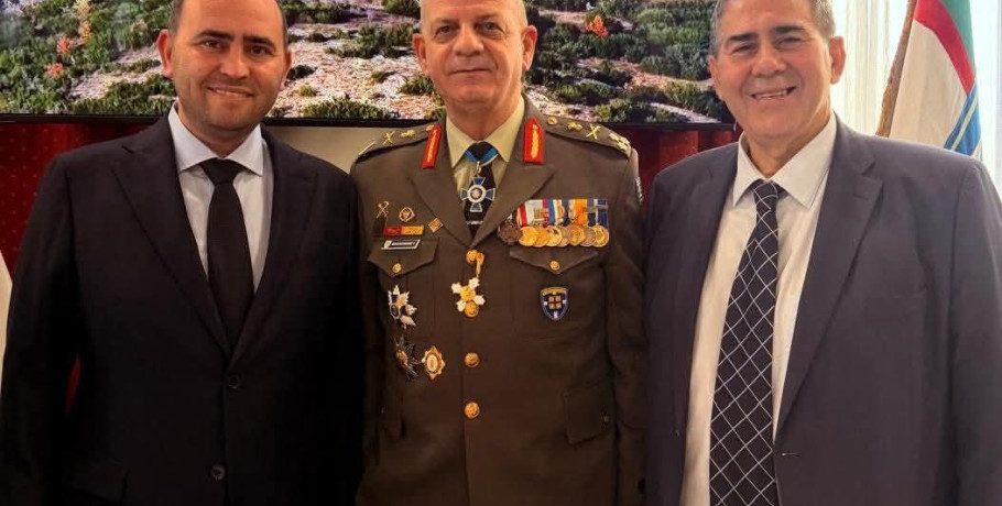 Λάκης Βασιλειάδης: «Η ΙΙ Μηχανοκίνητη Μεραρχία Πεζικού αποτελεί πυλώνα ασφάλειας και στήριξης της τοπικής κοινωνίας»