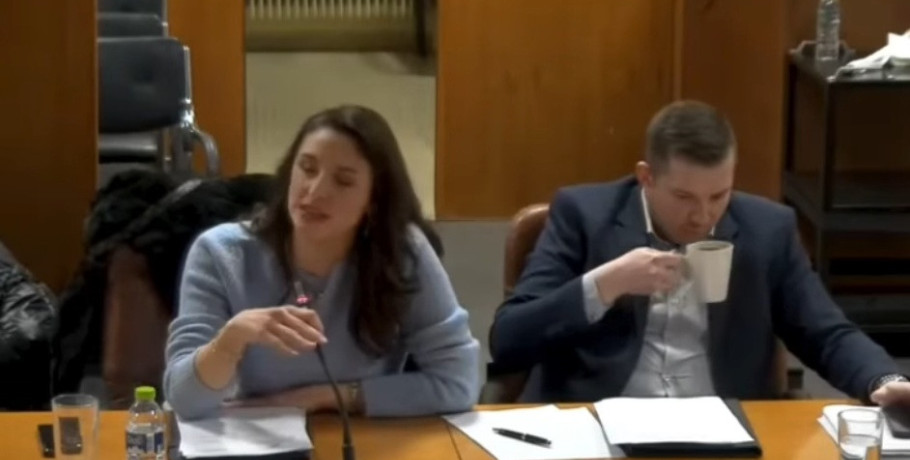 Παρέμβαση ευθύνης από τη Βασιλική Παπαχριστοδούλου για τους βανδαλισμούς στο Δημαρχείο Έδεσσας