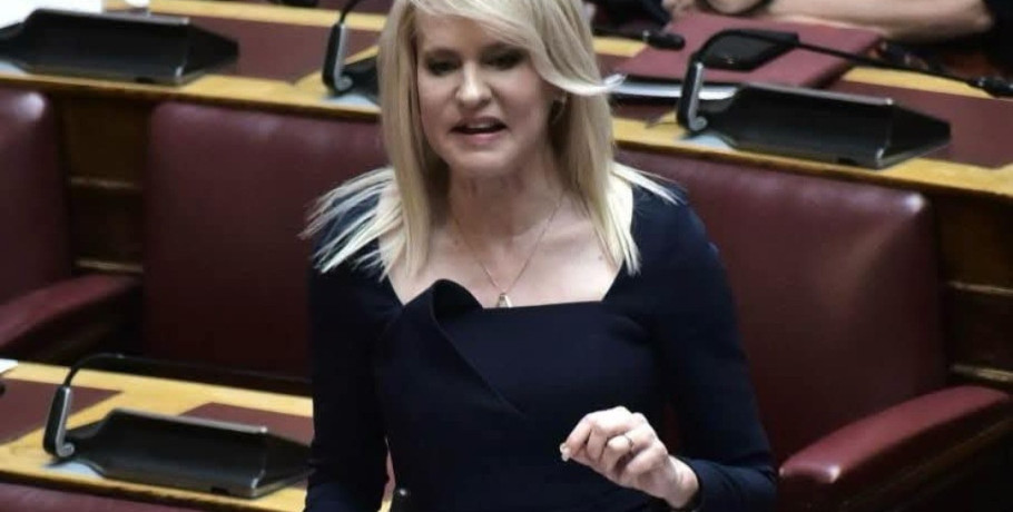 Θεοδώρα Τζάκρη.. η διαχρονικά ισχυρότερη γυναικεία πολιτική παρουσία της Πέλλας