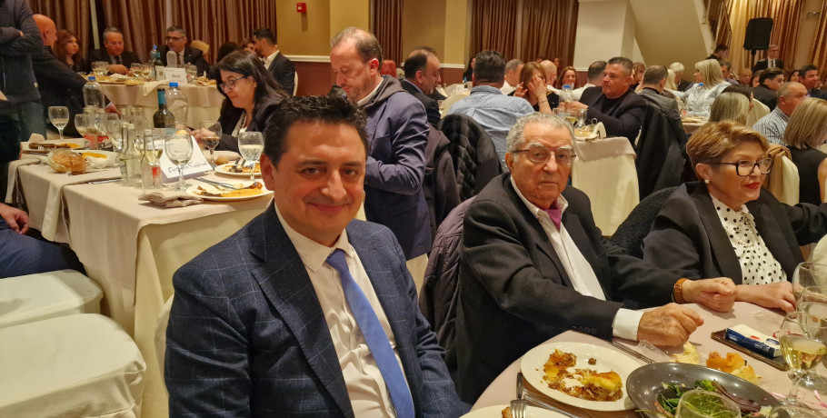 Παρών ο Δήμαρχος Έδεσσας Γιάννης Τσεπκεντζής στον ετήσιο χορό του Επιμελητηρίου Πέλλας