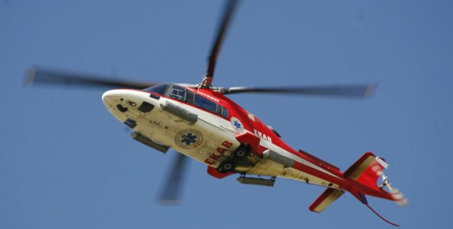 Απογειώθηκε η πτήση του ΕΚΑΒ από Ελευσίνα για να επαναπατρίσει τους δύο τραυματίες φίλους του ΠΑΟΚ