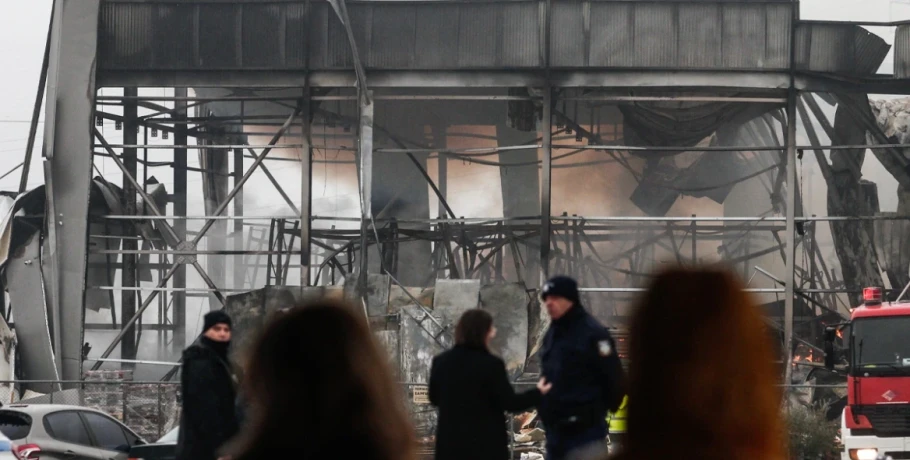 Λιγότερα άτομα δούλευαν στο εργοστάσιο της Βιολάντα τη στιγμή της έκρηξης λόγω της κοπής πίτας το προηγούμενο βράδυ