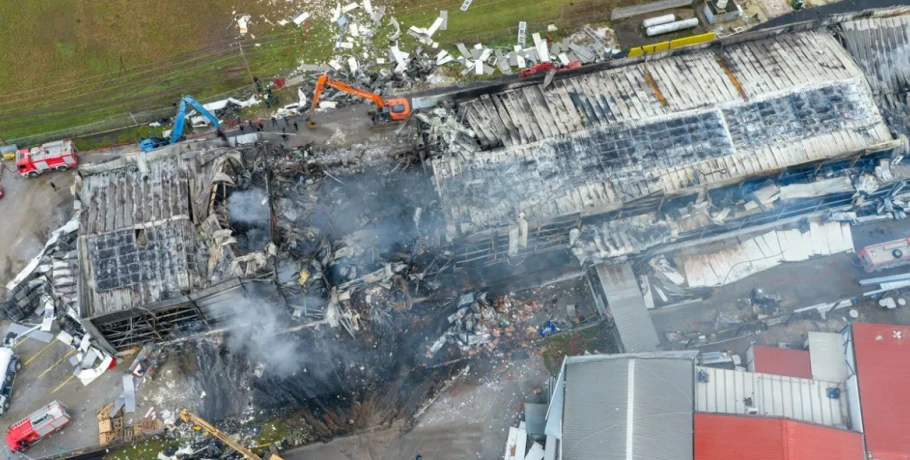 Έργα ασφαλτόστρωσης το καλοκαίρι εξετάζονται ως πιθανή αιτία για τις τρύπες στους σωλήνες και τη διαρροή προπανίου στη Βιολάντα