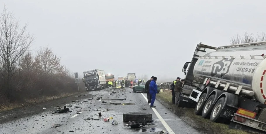 Στην Ελλάδα σήμερα από τη Ρουμανία οι σοροί των 7 οπαδών - Αναπάντητα ερωτήματα για το τροχαίο δυστύχημα