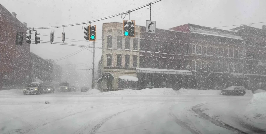 Ακραία χειμερινή κακοκαιρία σαρώνει τις ΗΠΑ: Θερμοκρασίες έως -46°C και εκατομμύρια άνθρωποι στο έλεος του ψύχους