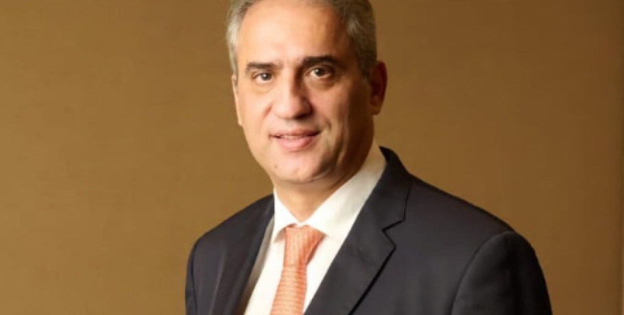 Ανδρέας Αν. Γεωργίου: Τι απαντά για τις αναθέσεις συμβάσεων της ΓΣΕΕ