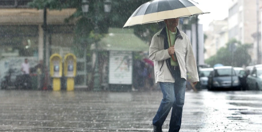 Ισχυρές βροχές σήμερα και κίνδυνος για πλημμύρες: Ποιες περιοχές βρίσκονται σε «κόκκινο συναγερμό»