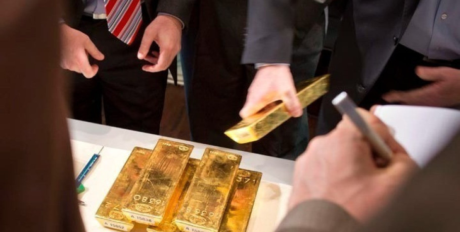 Για πρώτη φορά στην ιστορία, ο χρυσός έσπασε το φράγμα των 5.000 δολαρίων