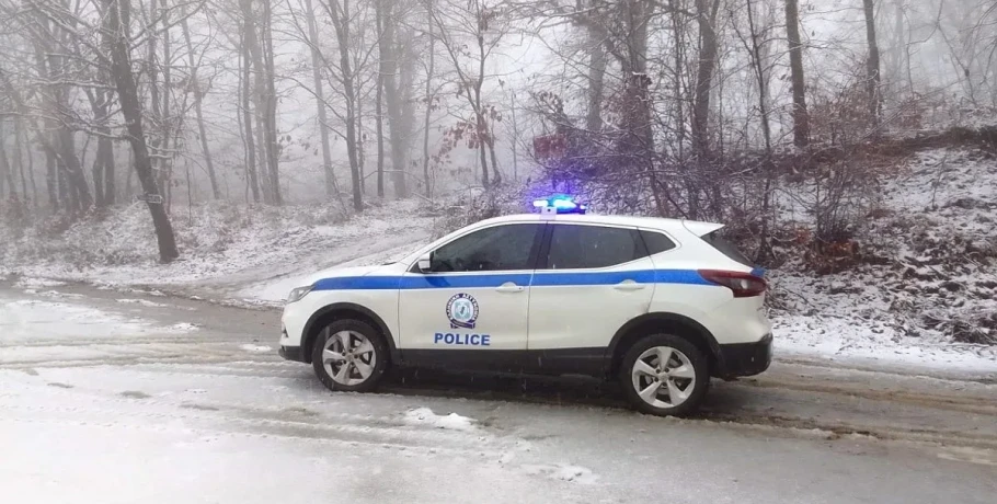 Κ. Μακεδονία: Σε ποια σημεία χρειάζονται αλυσίδες και που έχει διακοπεί η κυκλοφορία λόγω βροχοπτώσεων