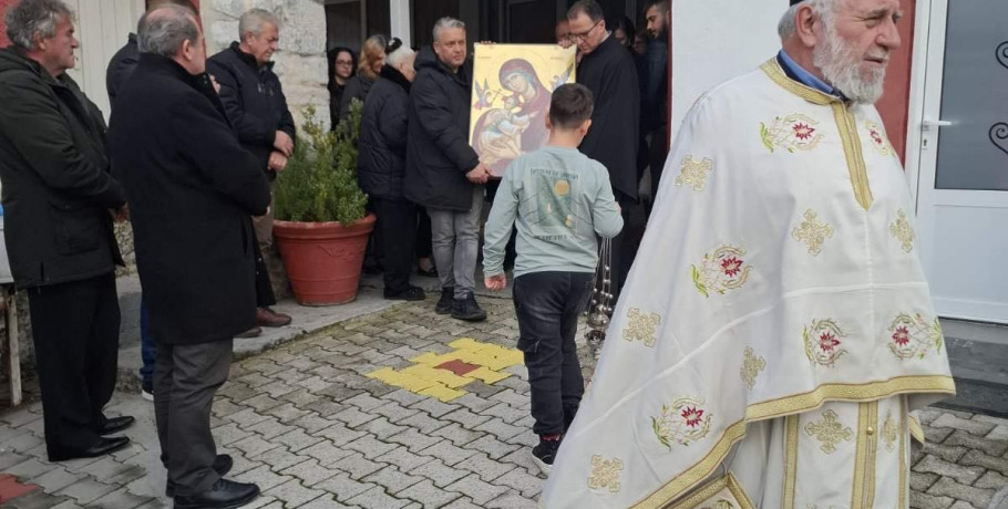 Εισόδευση και καθιέρωση της εικόνας της Παναγίας Προστασίας στον Ιερό Ναό Αγίου Νικολάου Σαρακηνών