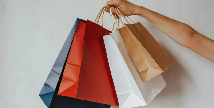 Μέχρι τα τέλη Φεβρουαρίου οι χειμερινές εκπτώσεις - Τι πρέπει να προσέχουν οι καταναλωτές