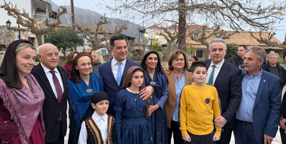 Λευκάδα: Συγκίνηση και θερμή υποδοχή του Άδωνη Γεωργιάδη