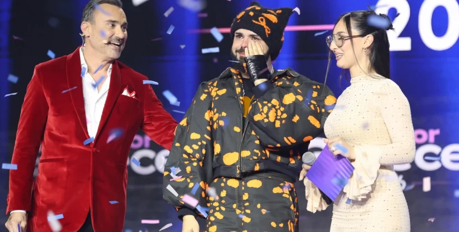 Eurovision 2026: Akylas, ποιος είναι ο τραγουδιστής που σάρωσε