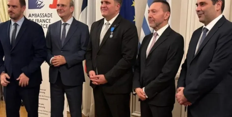 ΑΑΔΕ: Ιππότης του Εθνικού Τάγματος Αξίας της Γαλλικής Δημοκρατίας ο Γιώργος Πιτσιλής