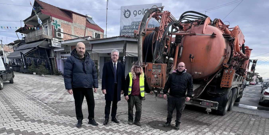Κρύα Βρύση: Όλα...αποφραγμένα και έτοιμα δια χειρός ΔΕΥΑΠ