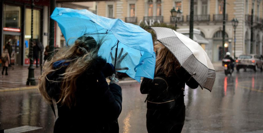 Νέο σερί βροχοπτώσεων από σήμερα στη χώρα: Πού θα σημειωθούν καταιγίδες - «Κλείδωσε» ο καιρός την Τσικνοπέμπτη
