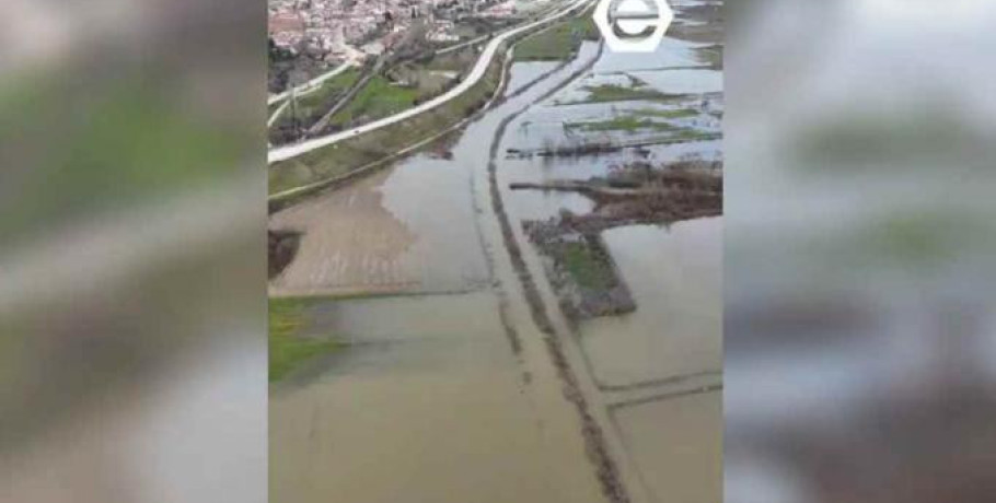 Έβρος: Σε «Red Code» λόγω υψηλού κινδύνου για πλημμύρες – Καλύφθηκαν 150.000 στρέμματα γης, κρίσιμες οι επόμενες 36 ώρες