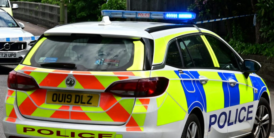 Βρετανία: Η τρομακτική στιγμή που 22χρονος μαχαιρώνει μέχρι θανάτου 20χρονο στο λαιμό