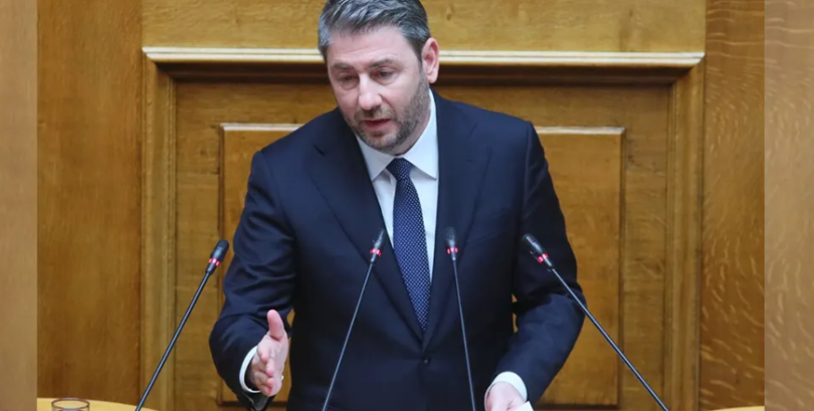 Προτάσεις-έκπληξη στο πρόγραμμα του ΠΑΣΟΚ