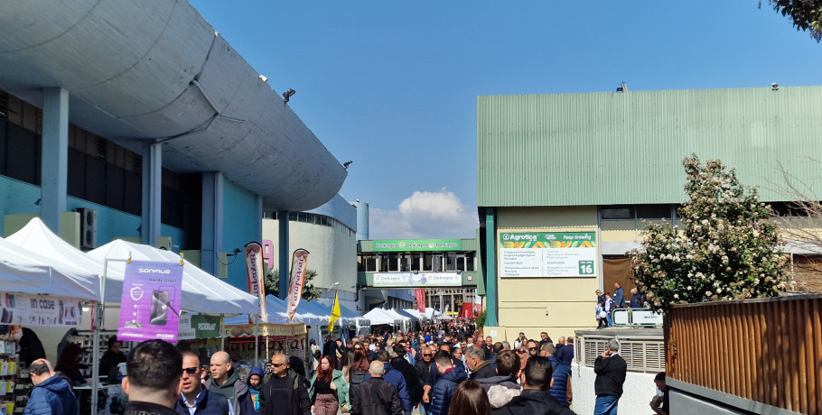 Βούλιαξε η Agrotica – Οι αγρότες δείχνουν εμπιστοσύνη στην κυβέρνηση μετά τις εξαγγελίες του Υπουργού Αγροτικής Ανάπτυξης