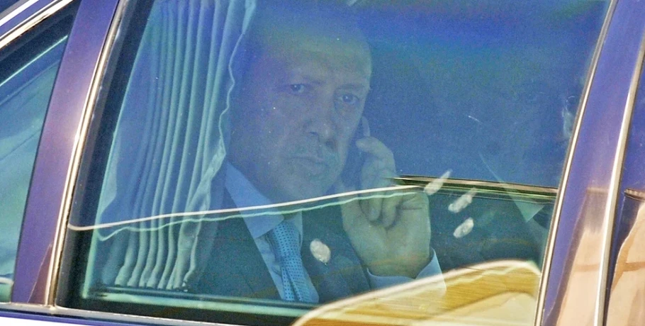 Τι σημαίνει η παρέμβαση Ερντογάν για τις εξελίξεις στη Μέση Ανατολή – Η δύσκολη θέση της Τουρκίας