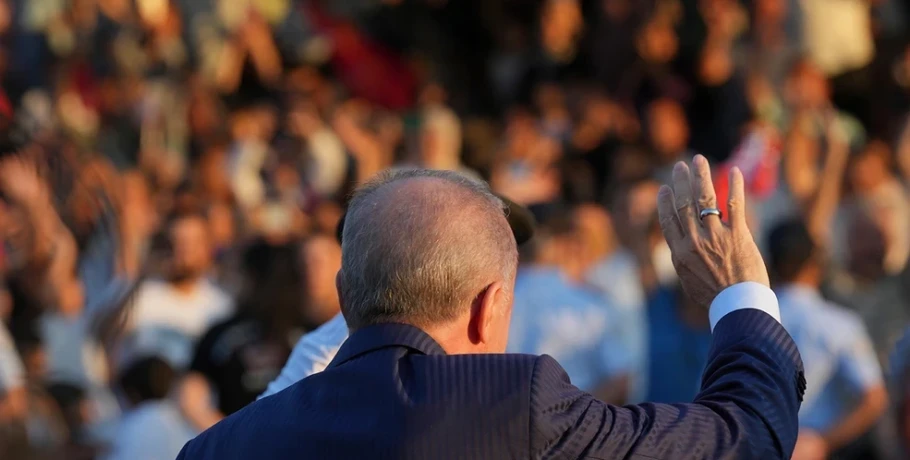 Γιατί η Τουρκία προκαλεί την Ελλάδα, ενώ «φλέγεται» η Μέση Ανατολή